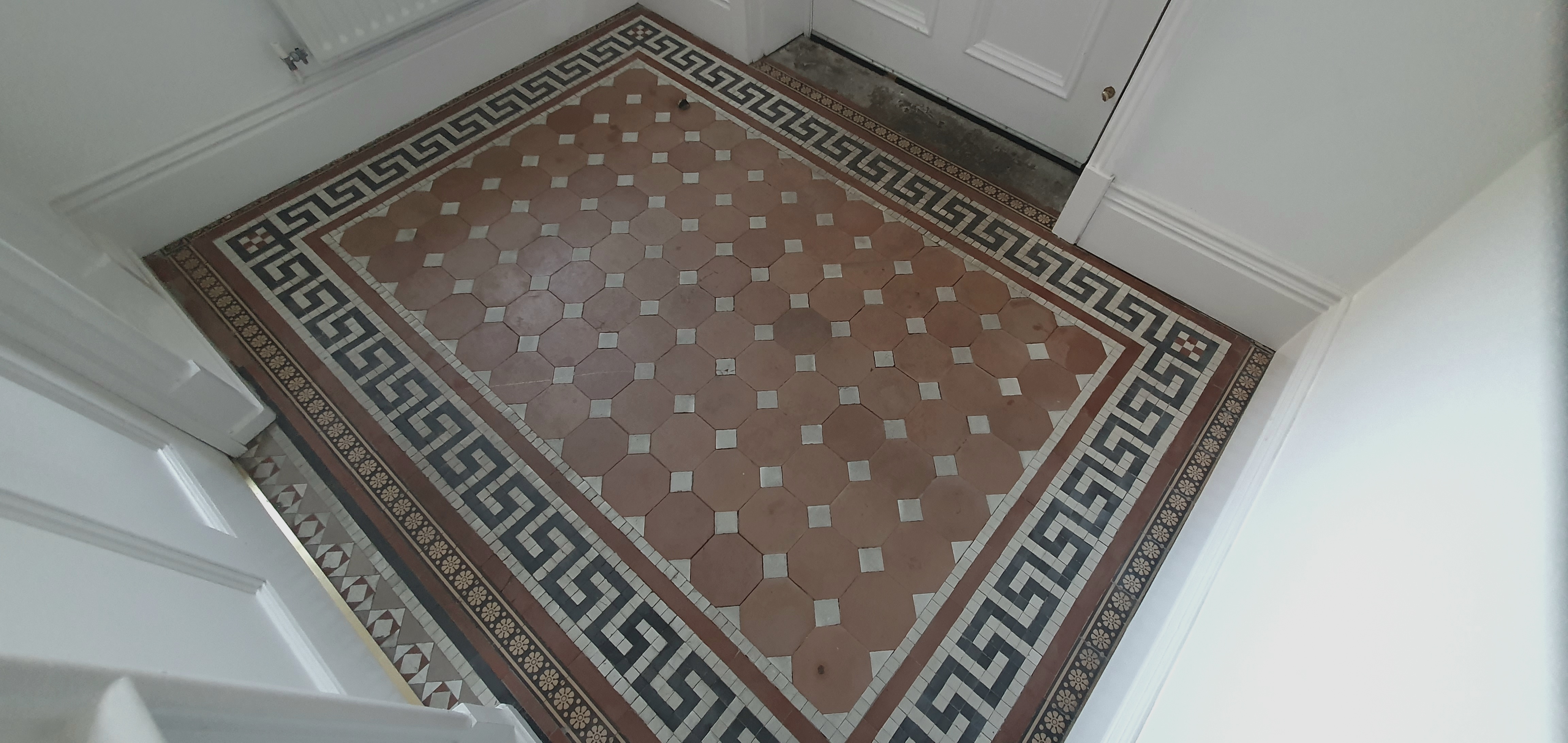 Before Victorian Tile Cleaning